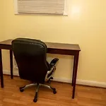 Spacious 2 Bedroom Apartment