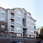 Oakwood At Avalon Crescent