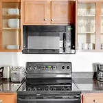 Logan Circle 2Br W Gym Wd Pool Nr Bars Wdc-480