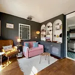 Capitol Hill Carriage House