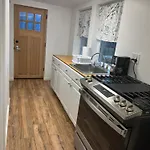 2 Bedroom By Zoo, Metro, Park And Embassies In Forest Hills - Best Location
