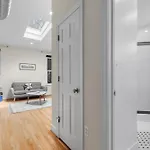 Logan Circle Carriage House 1B-1B Central & Bright