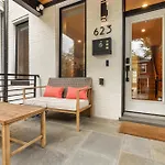 Central Dc 5-Br Townhome - Walk To Metro-Rail