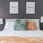 Luxury & Nice Private Room In Dc