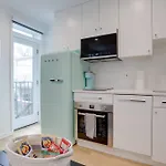 Sojourn\'S Eastern Market Carriage House Sleeps 2