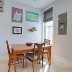 Sojourn Worldly 1 Bedroom 2 Ba 2 Blocks To Shaw Metro