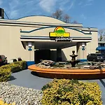 Gateway Hotel