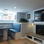 Luxury 2 Bedroom Apartment W/ Free Parking