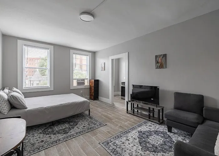 Chic Studio In Dc Dupont