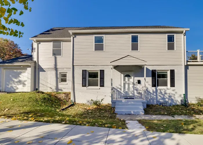 5 Mi To National Mall Dc Home With Pool Table