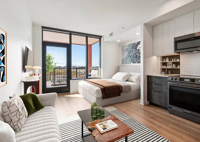 Poplar House Apartments By Barsala