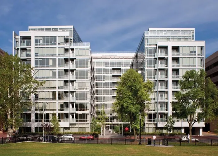 Global Luxury Suites At Georgetown