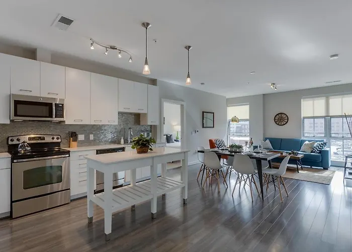 Two Bedroom On H Street