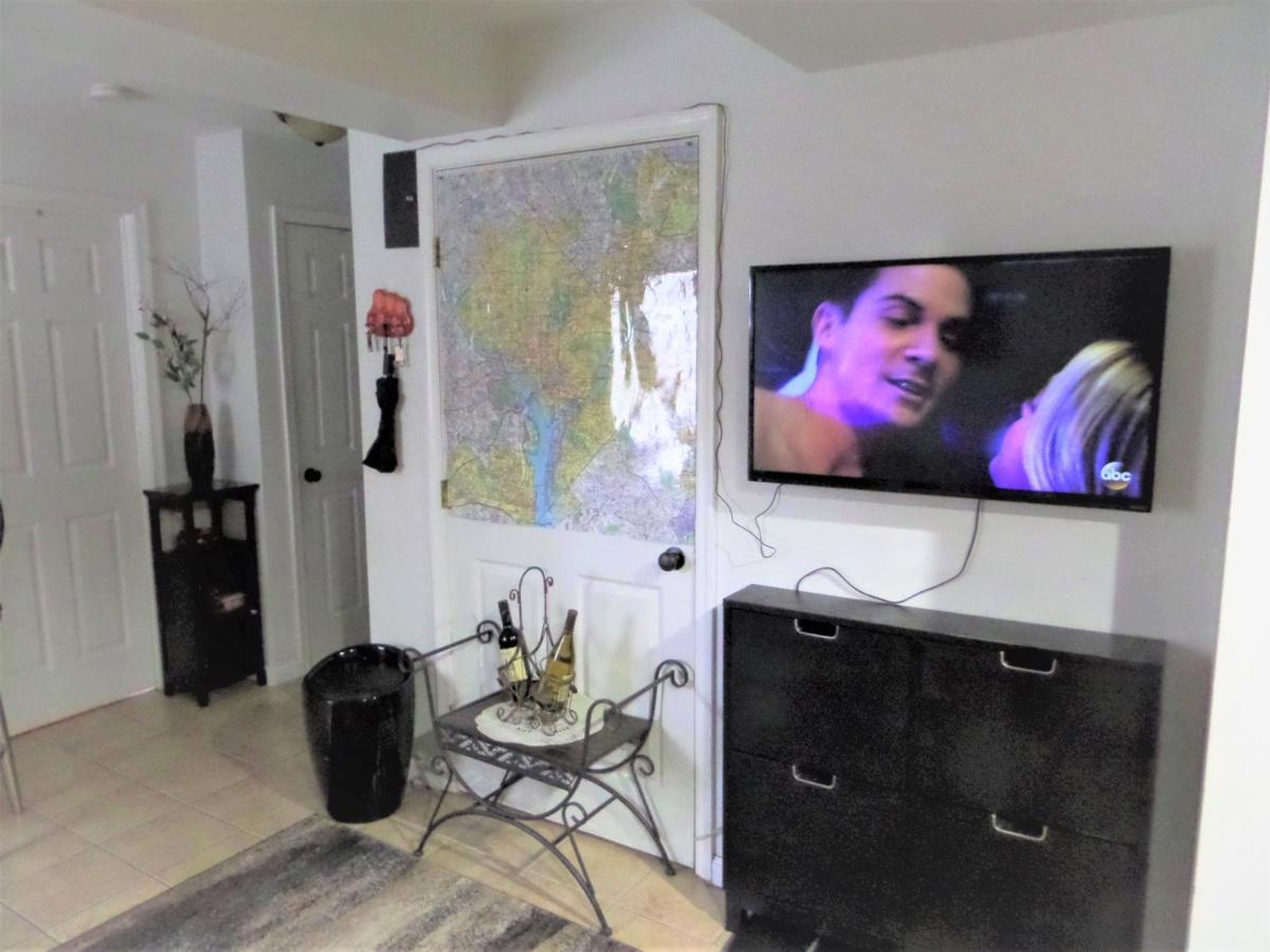 Apartment Private Retreat In Dc *