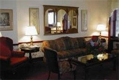 Dupont Circle Embassy By Found 3* Washington