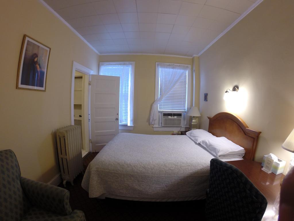 Kalorama Bed & Breakfast 3*