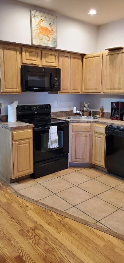 Relaxing 3 Bedroom With Free Parking At The Sequoia *