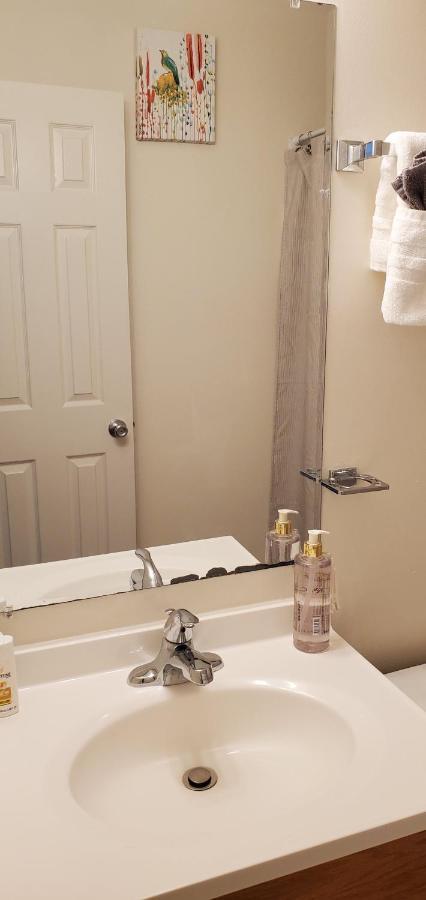 Apartment Relaxing 3 Bedroom With Free Parking At The Sequoia Washington