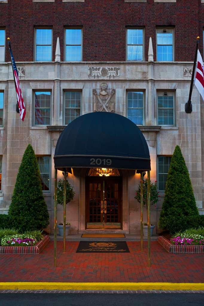 Lombardy Hotel