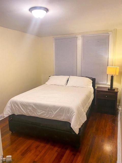 Spacious 2 Bedroom Washington
