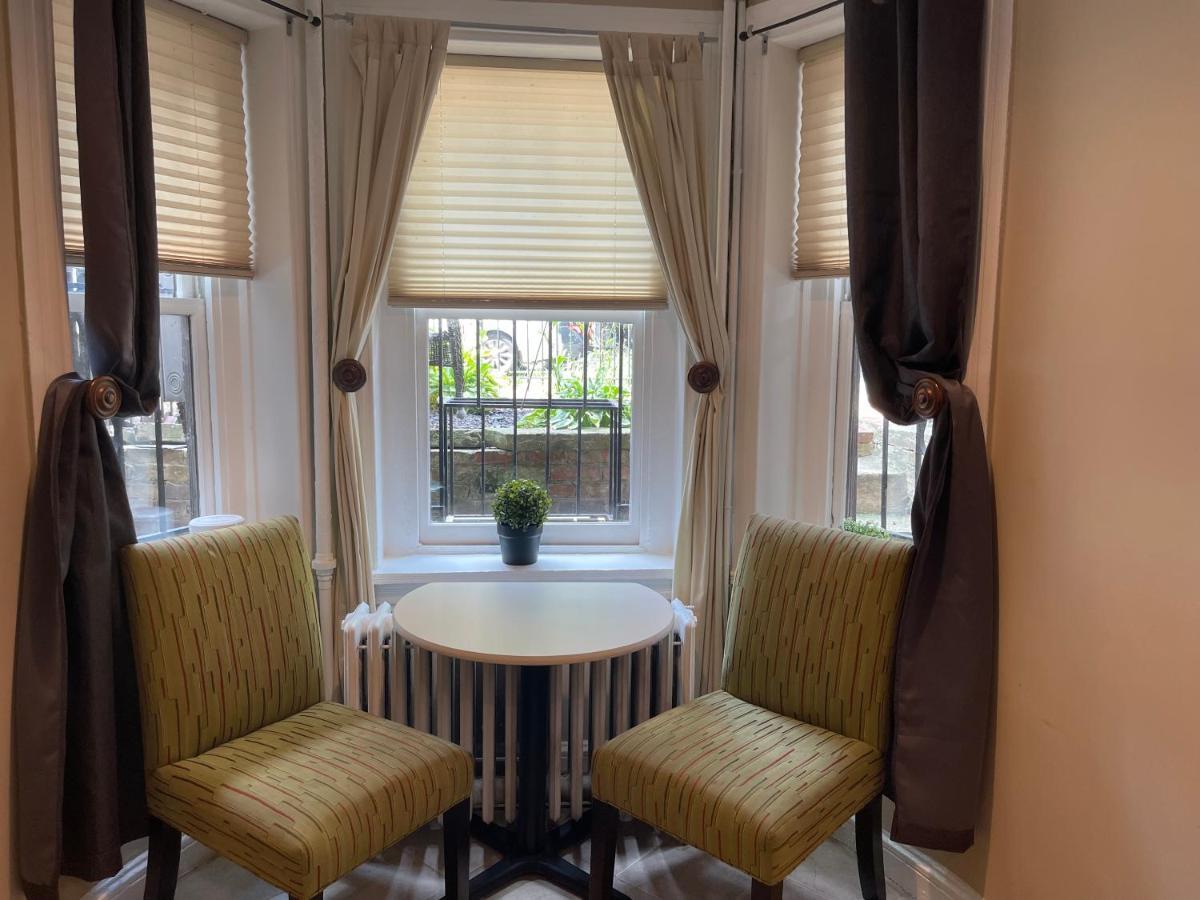 Apartment Victorian 1-bed Getaway- National Mall