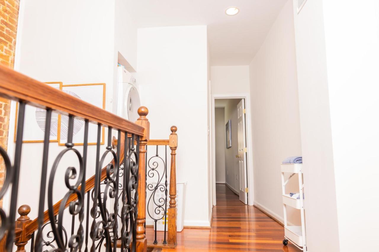 Apartment Beautiful 2br Outside U Street Corridor Washington