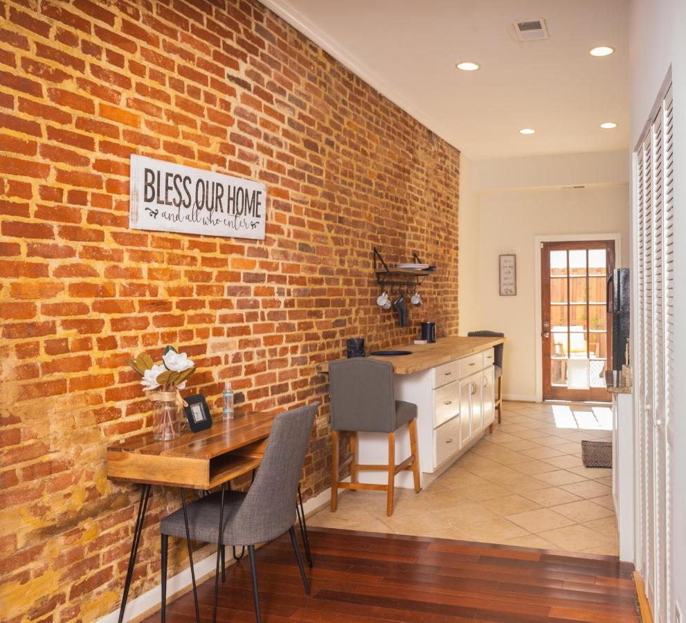 Apartment Beautiful 2br Outside U Street Corridor