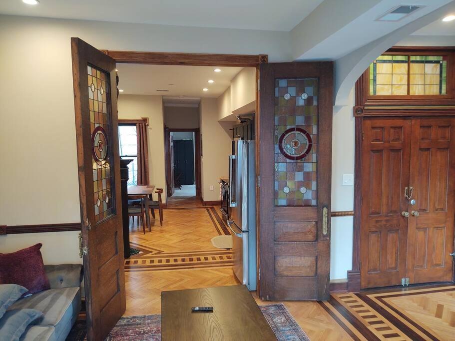 Dupont Circle/logan Circle 1 Bdrm + Den Sleeps 4 *