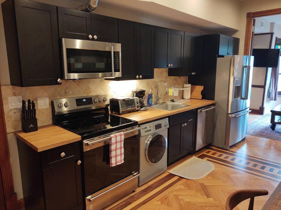Apartment Dupont Circle/logan Circle 1 Bdrm + Den Sleeps 4