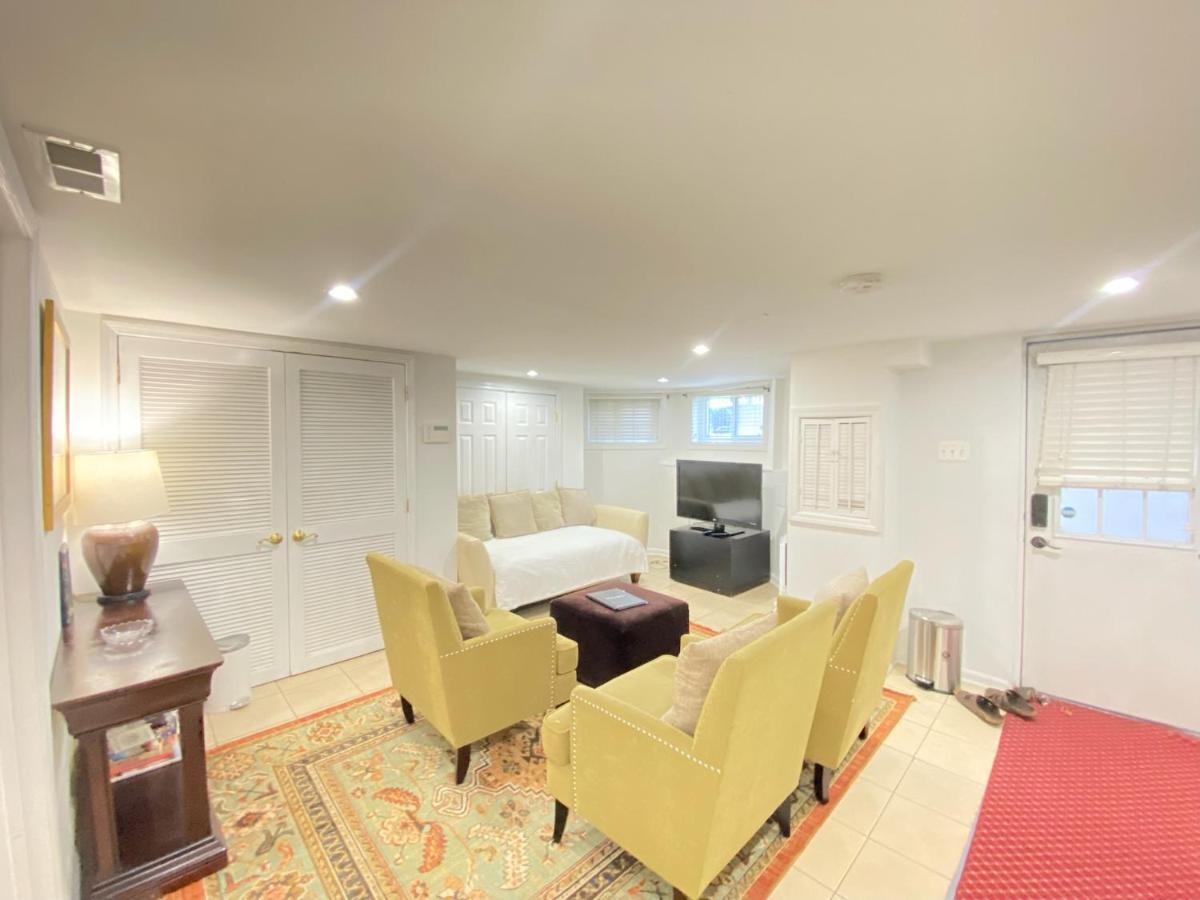 Apartment Renovated Basement 2bdrm Near Metro