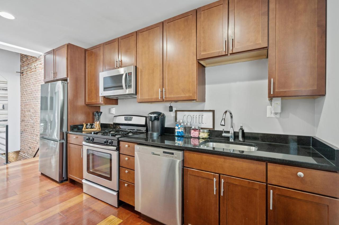 Apartment Navy Yard Gem: Stylish Near Nationals Stadium *