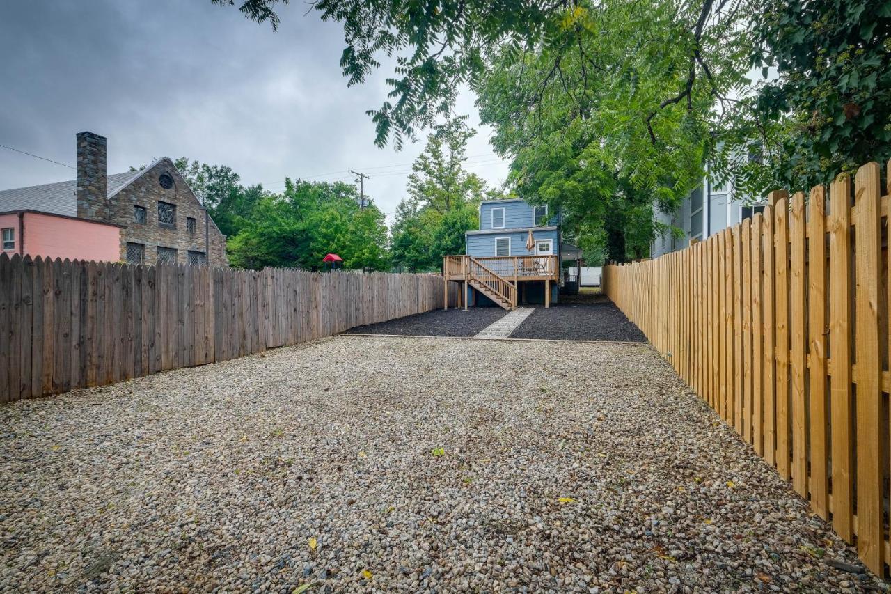 Dog-friendly Washington, Dc, With Deck And Yard Washington