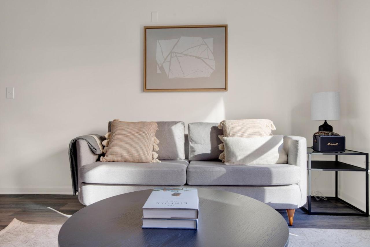Logan Circle 2br W Gym Wd Pool Nr Bars Wdc-480 *