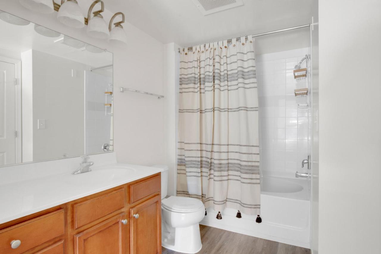 Logan Circle 2br W Gym Wd Pool Nr Bars Wdc-480 * Washington