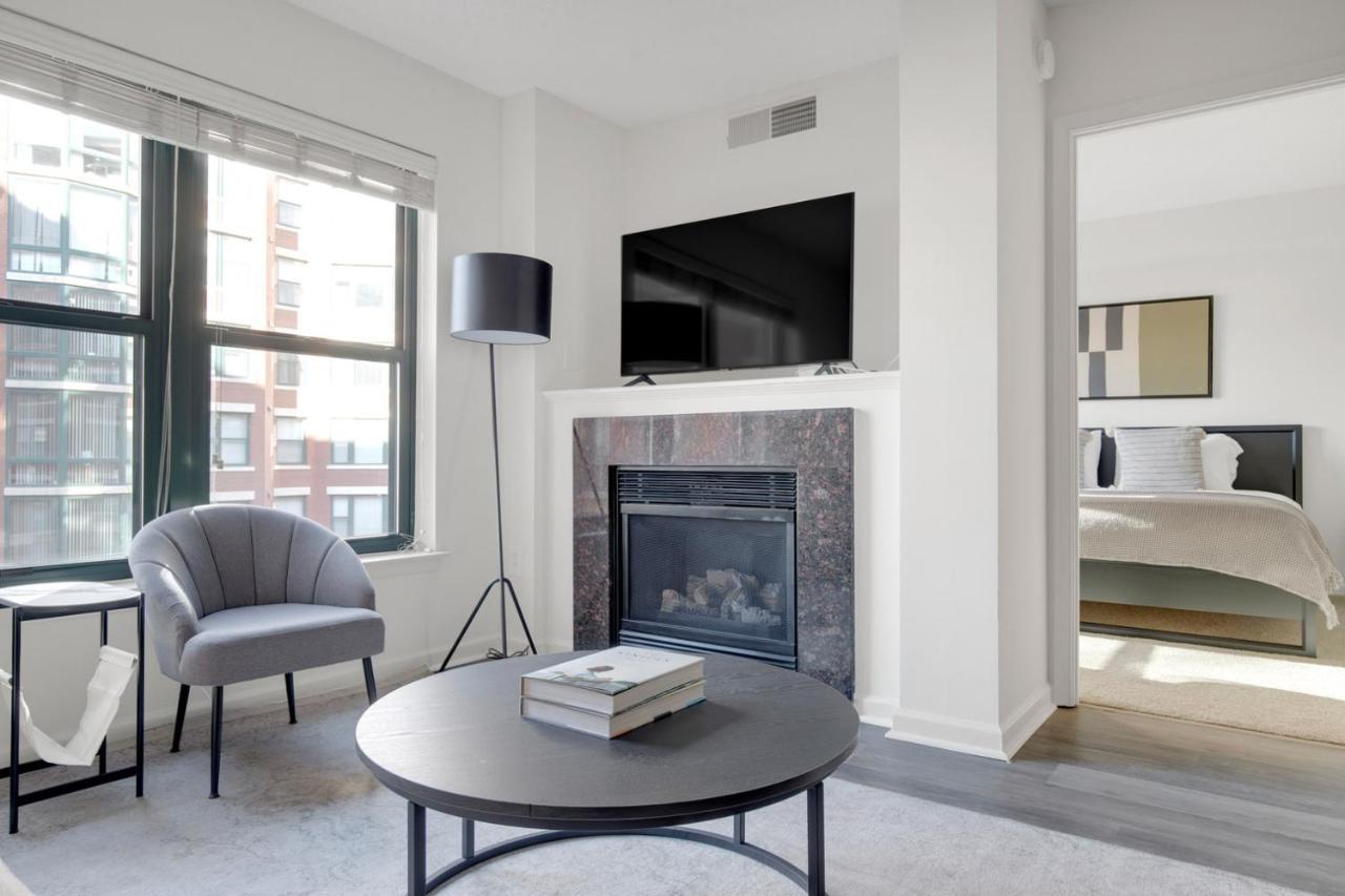 Logan Circle 2br W Gym Wd Pool Nr Bars Wdc-480
