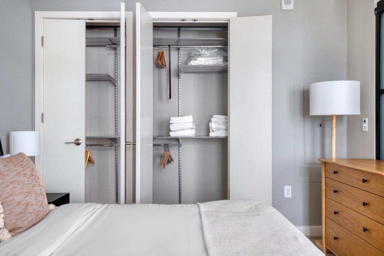 Navy Yard Jr 1br W Ev Charging Gym Nr Sports Wdc-718 Apartment Washington