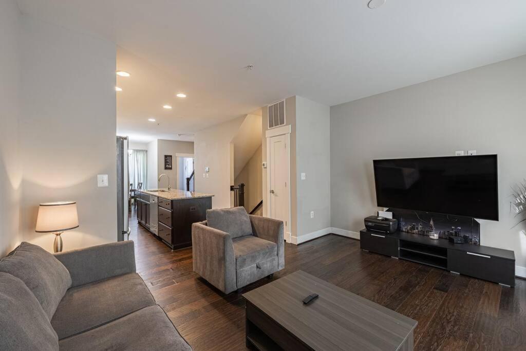 Holiday home Modern Lux 4 Bedroom Garage Parking