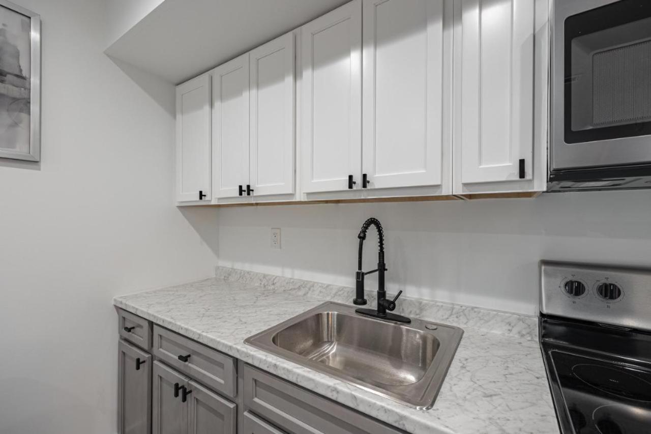 Apartment Mary's Petworth *