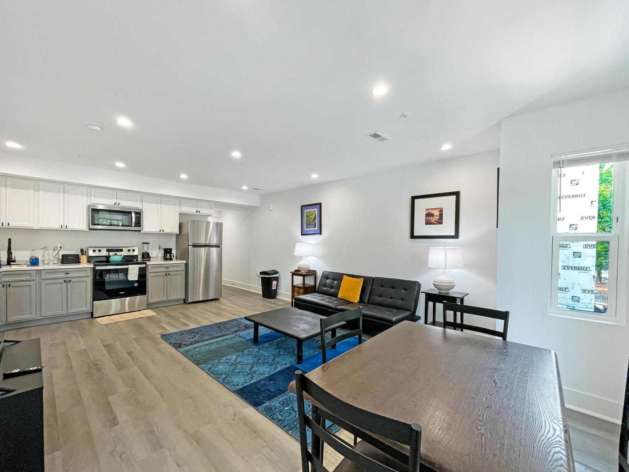 Apartment Mary's Petworth