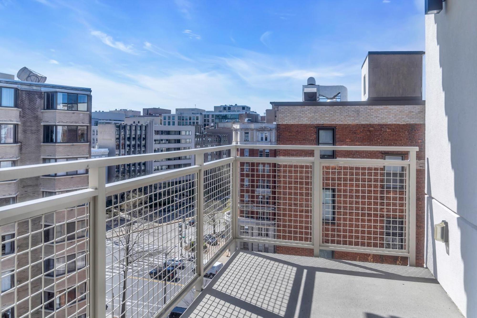 Fully Furnished In Near Logan Circle Washington
