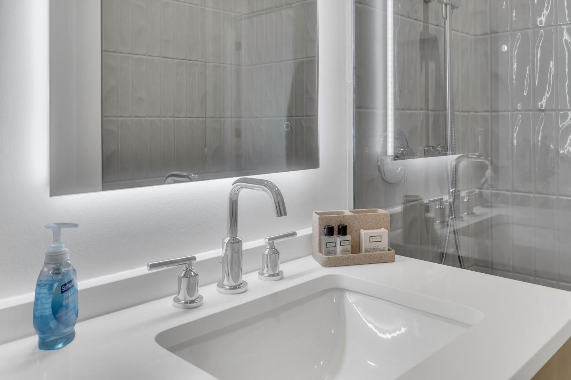 Fully Furnished In Near Logan Circle Washington