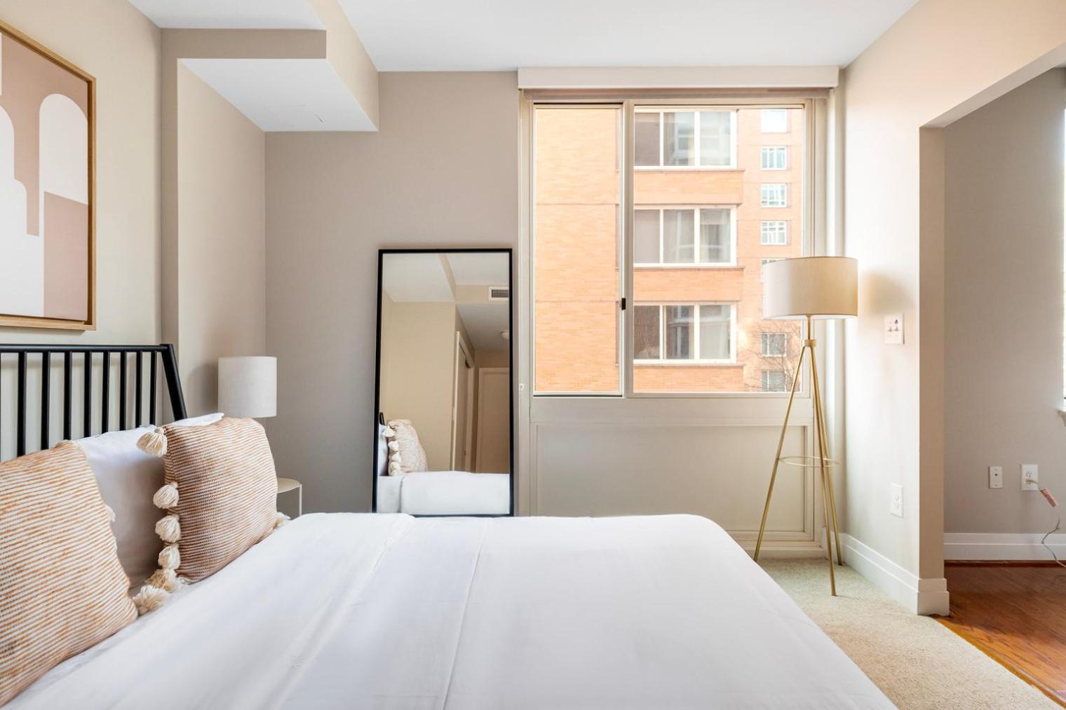 Foggy Bottom 1br W Wd Pool Gym Nr Georgetown Wdc-658 Washington