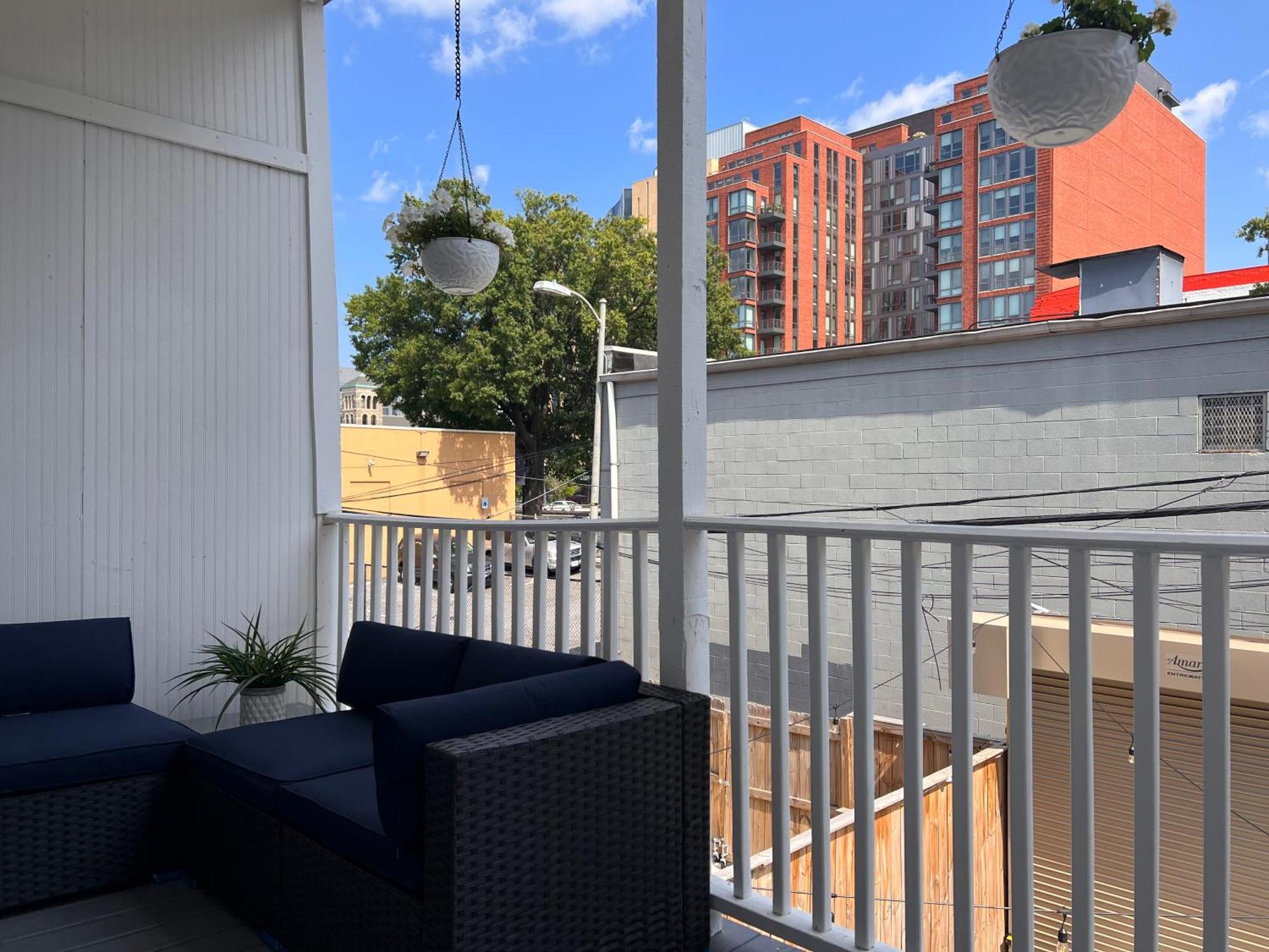 Apartment Navy Yard Gem: Stylish Near Nationals Stadium *