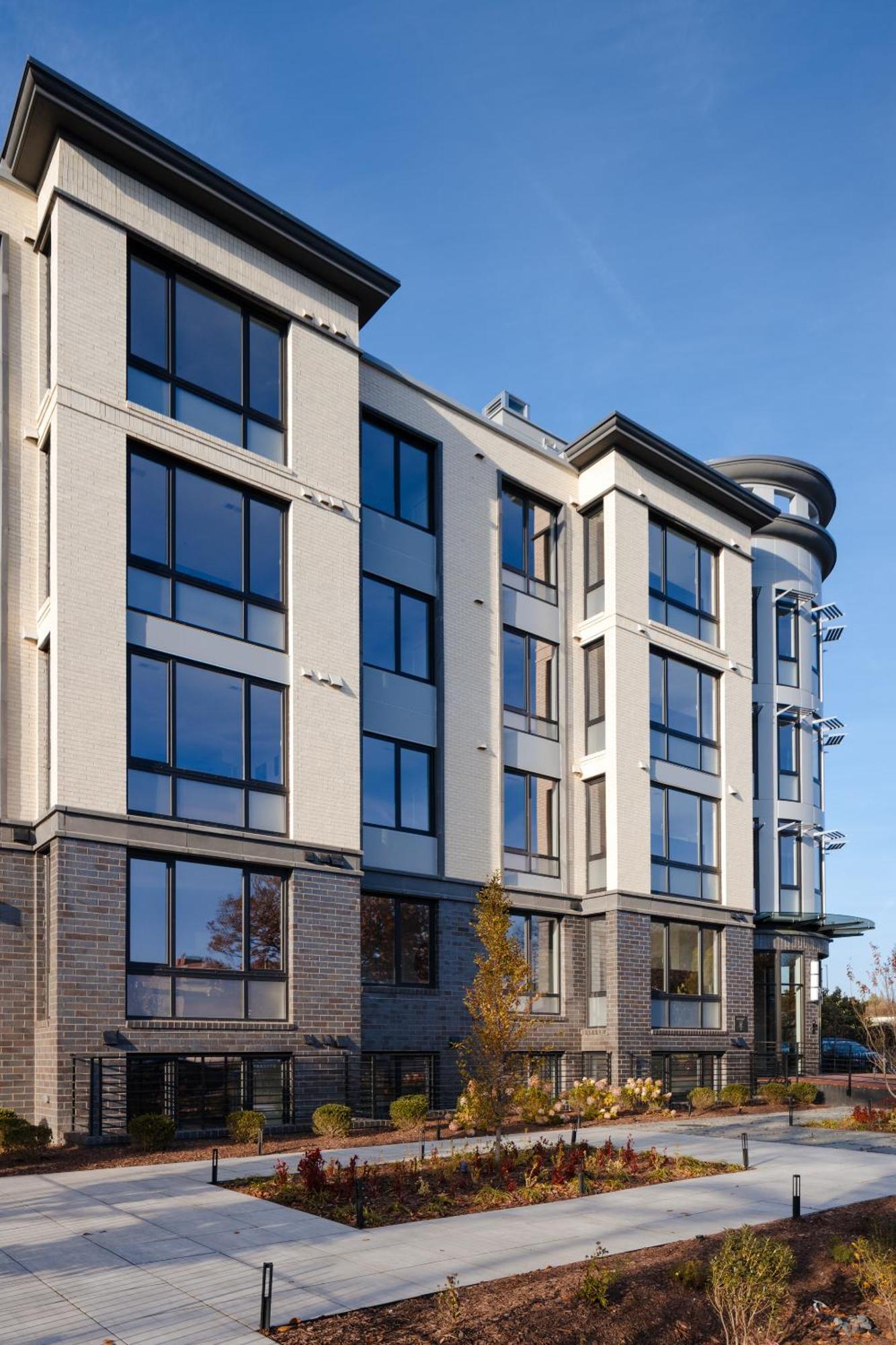 Reside Navy Yard, A Wyndham Aparthotel