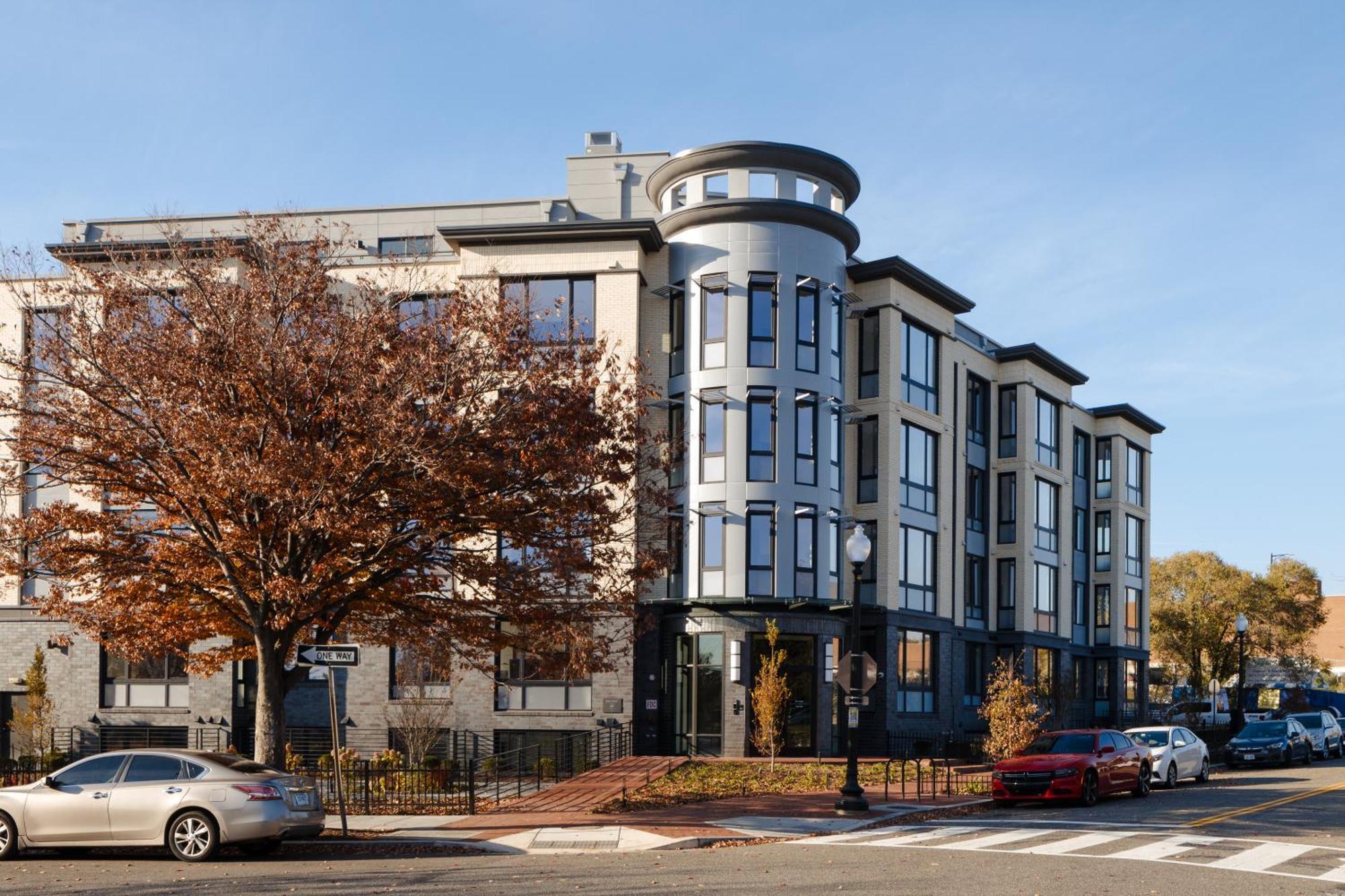 Reside Navy Yard, A Wyndham Aparthotel Washington