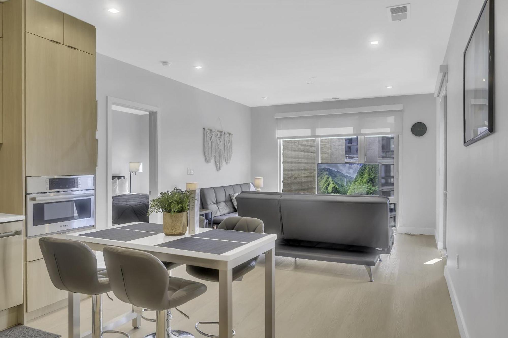 2br Logan Circle Furnished Apts * Washington
