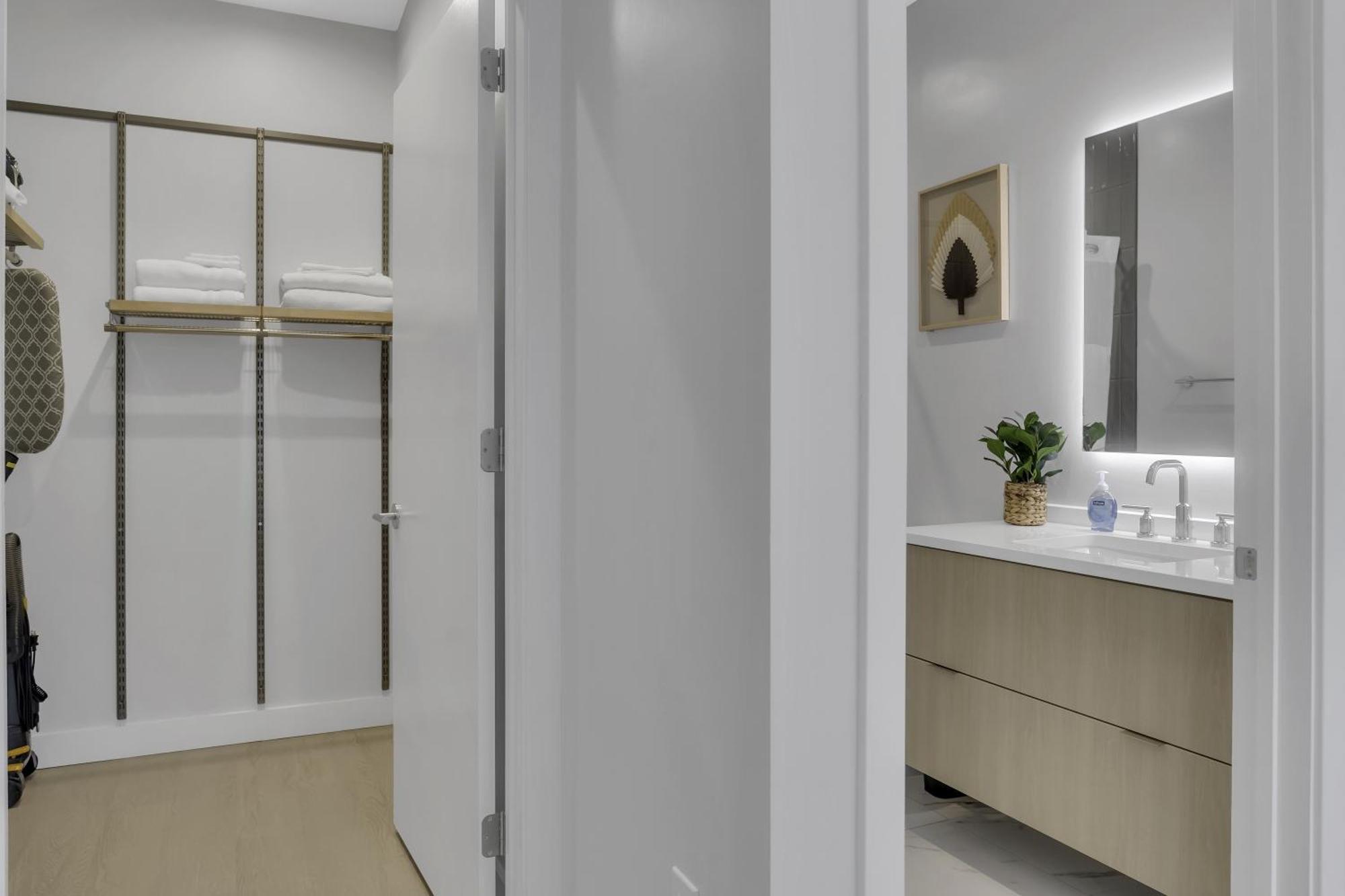 2br Logan Circle Furnished Apts Apartment