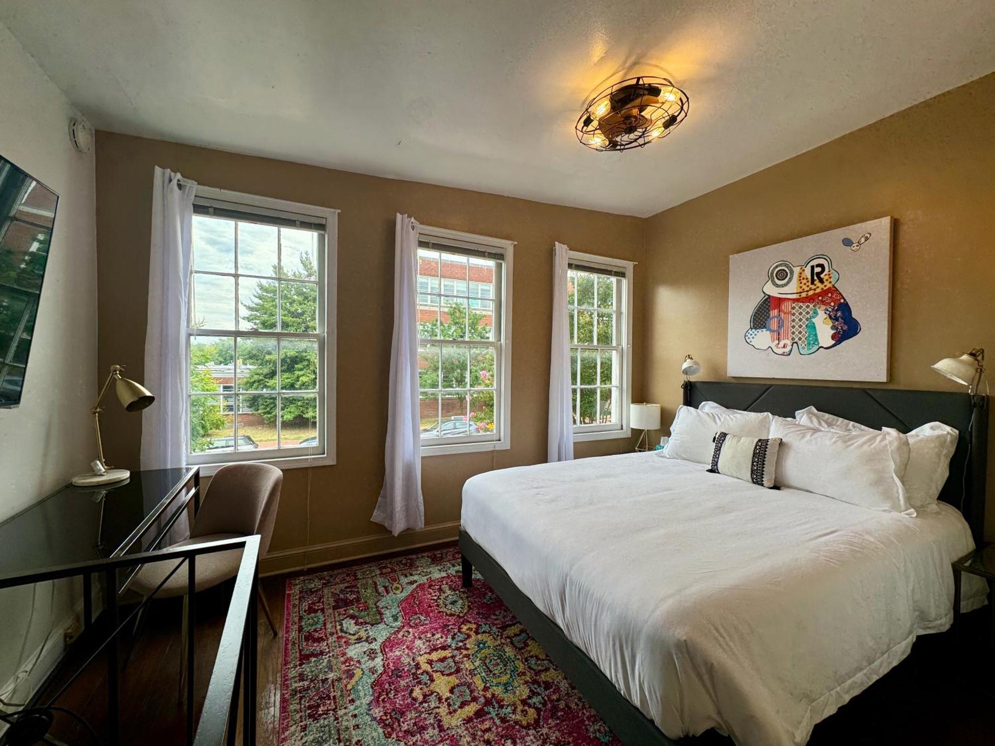 Capitol Hill Carriage House * Washington