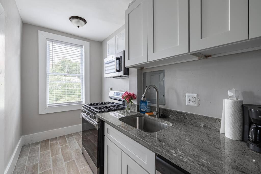 Apartment Chic Studio In Dc Dupont Washington