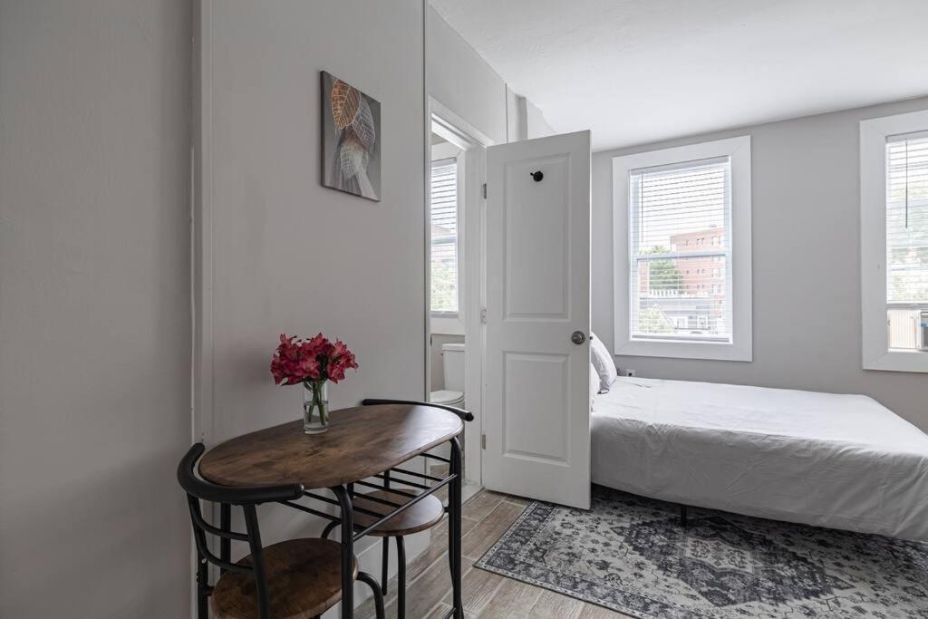 Apartment Chic Studio In Dc Dupont Washington